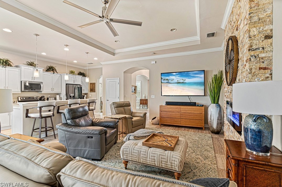 10614 Carena Cir, Fort Myers FL  33913-6818 exterior