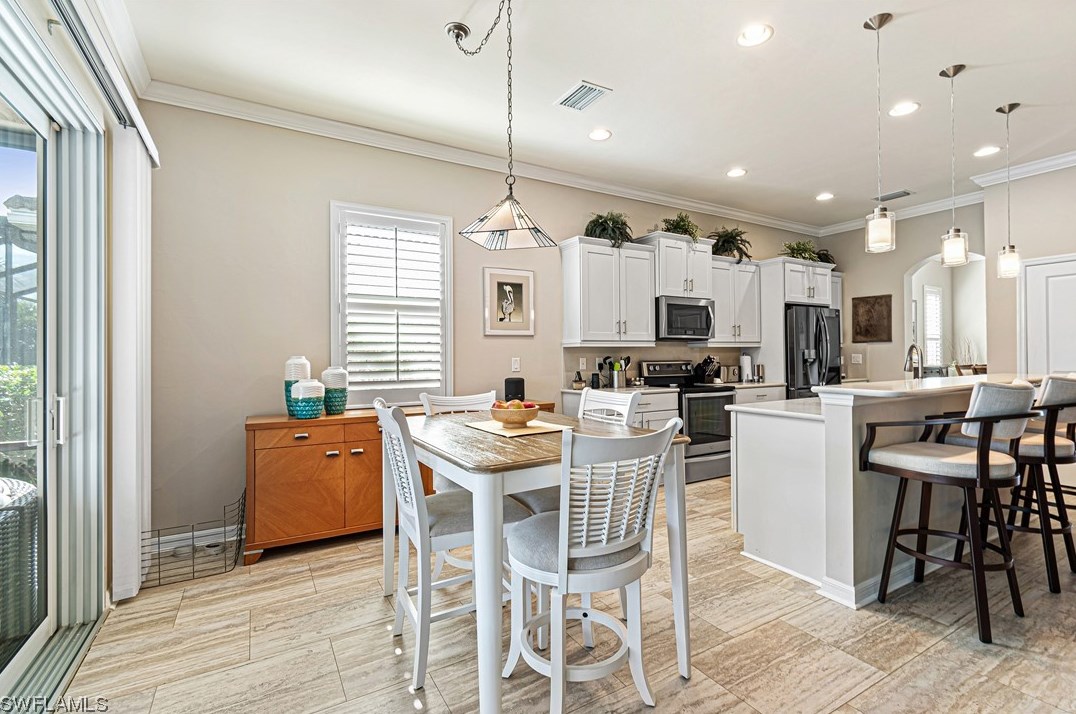 10614 Carena Cir, Fort Myers FL  33913-6818 exterior