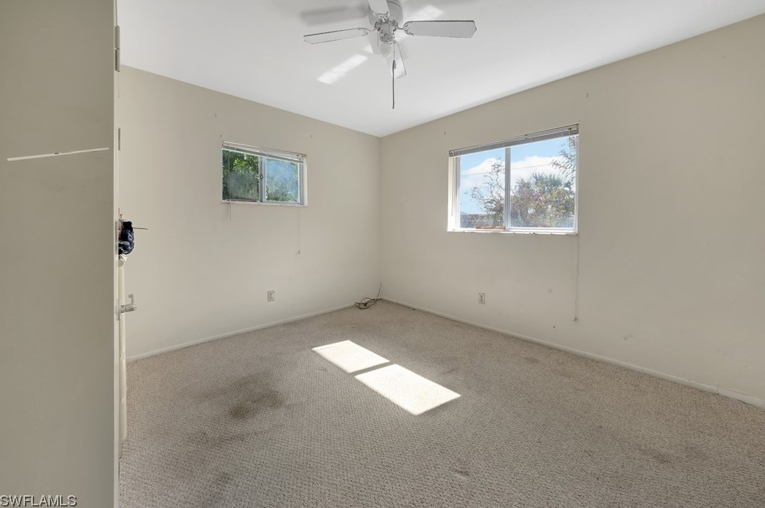 2122 5th Ter, Cape Coral FL  33909-2760 exterior