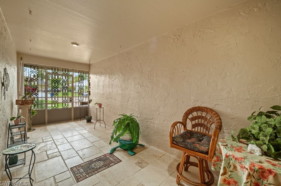 1418 Sautern Dr, Fort Myers FL  33919-2731 exterior