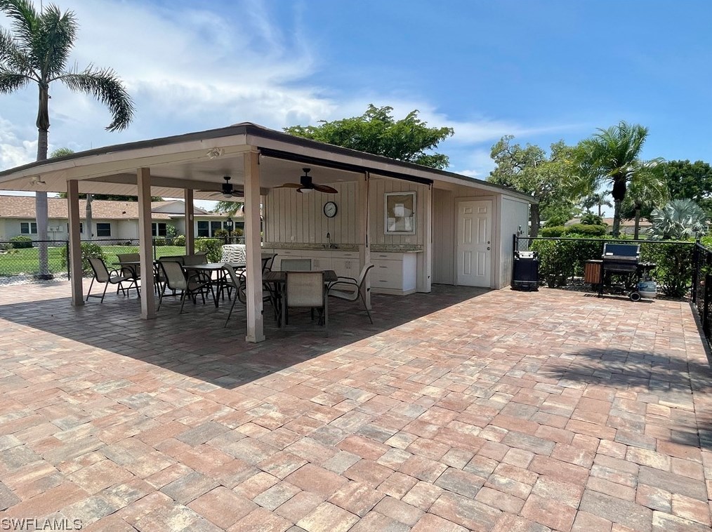 1418 Sautern Dr, Fort Myers FL  33919-2731 exterior