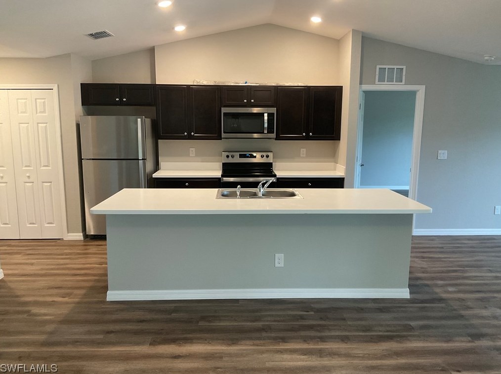 408 Se 4th Ter, Cape Coral, FL 33990