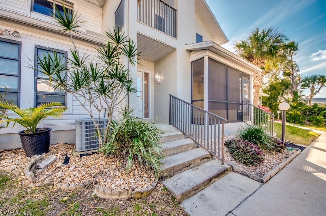 17034 Golfside Cir, Fort Myers, FL 33908-5039