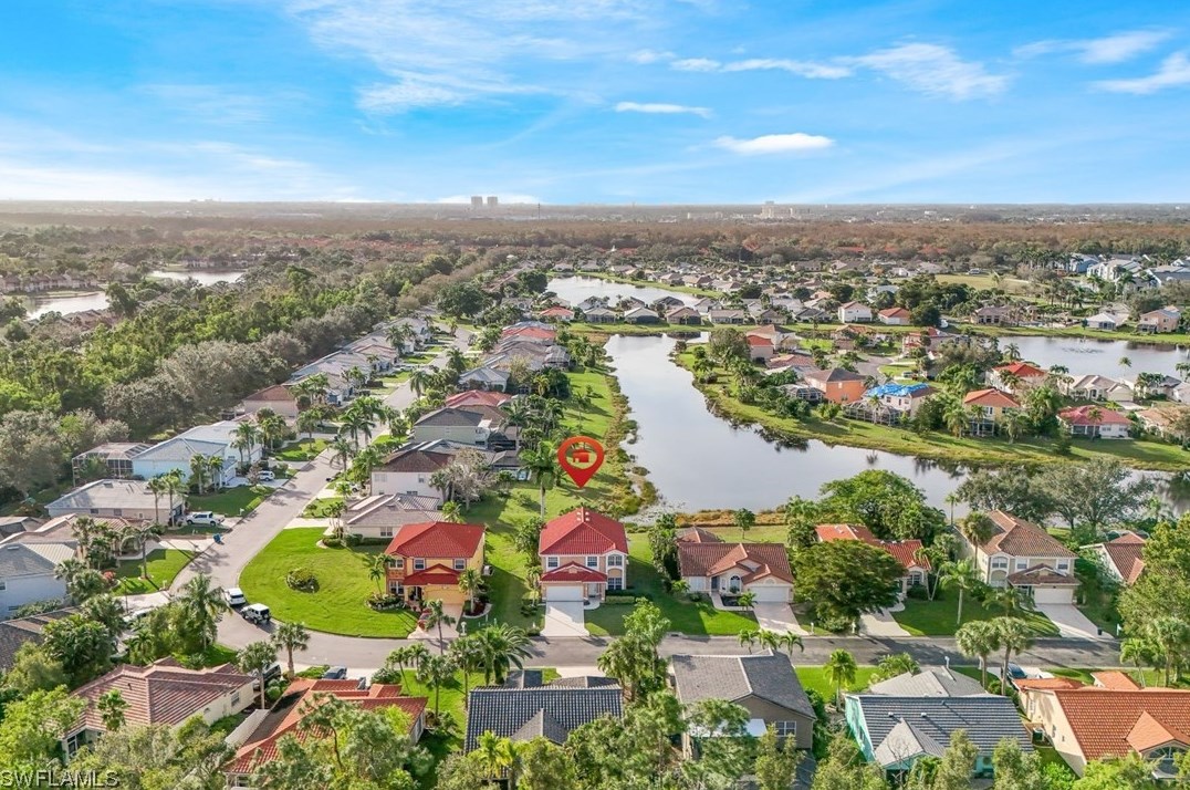 7755 Cameron Cir, Fort Myers FL  33912-5667 exterior