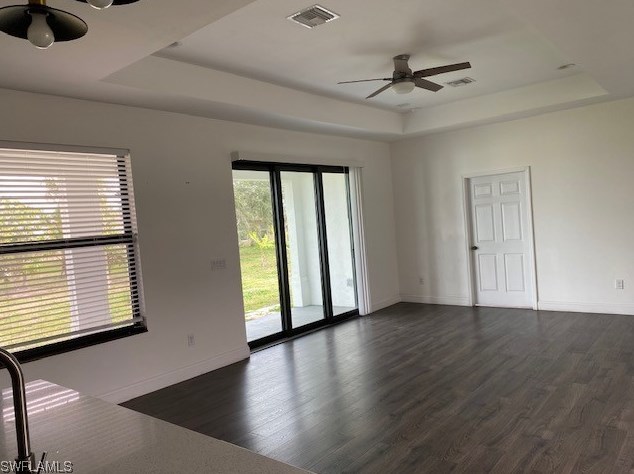 1201 Ne 18th Pl, Cape Coral, FL 33909