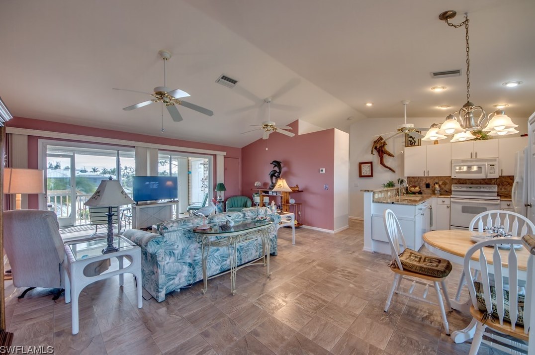 3289 8 Ave, Saint James City FL  33956-2130 exterior