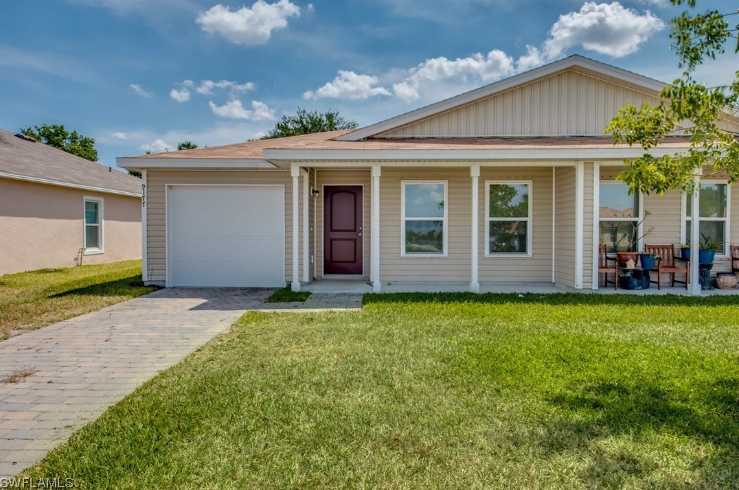 9177 Aegean Cir, Lehigh Acres, FL 33936