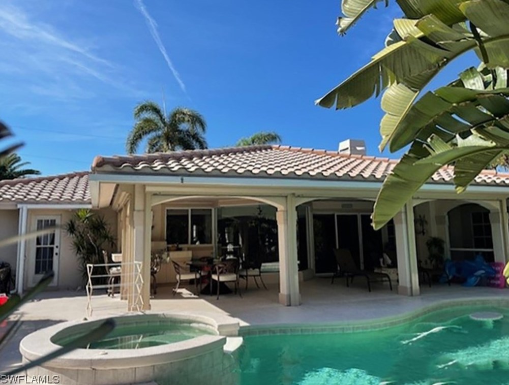 932 Whelk Dr, Sanibel, FL 33957