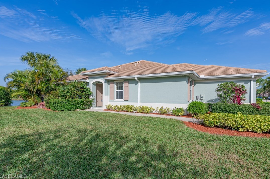 10460 Materita Dr, Fort Myers, FL 33913-8665