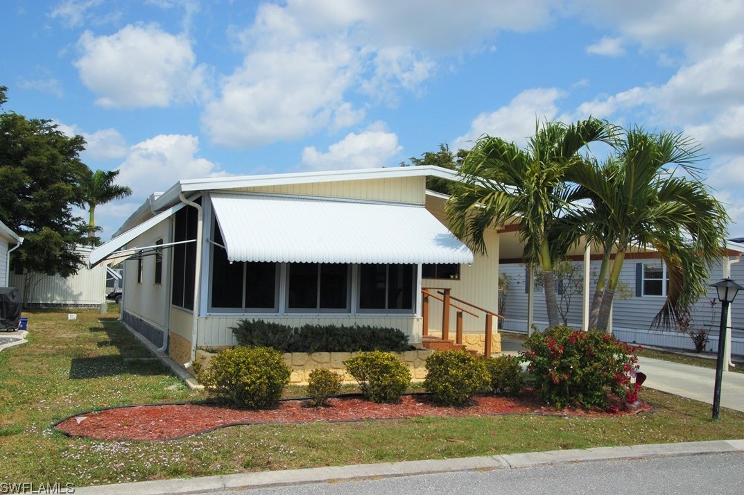 501 Jacklin Ln, Fort Myers, FL 33903-2646