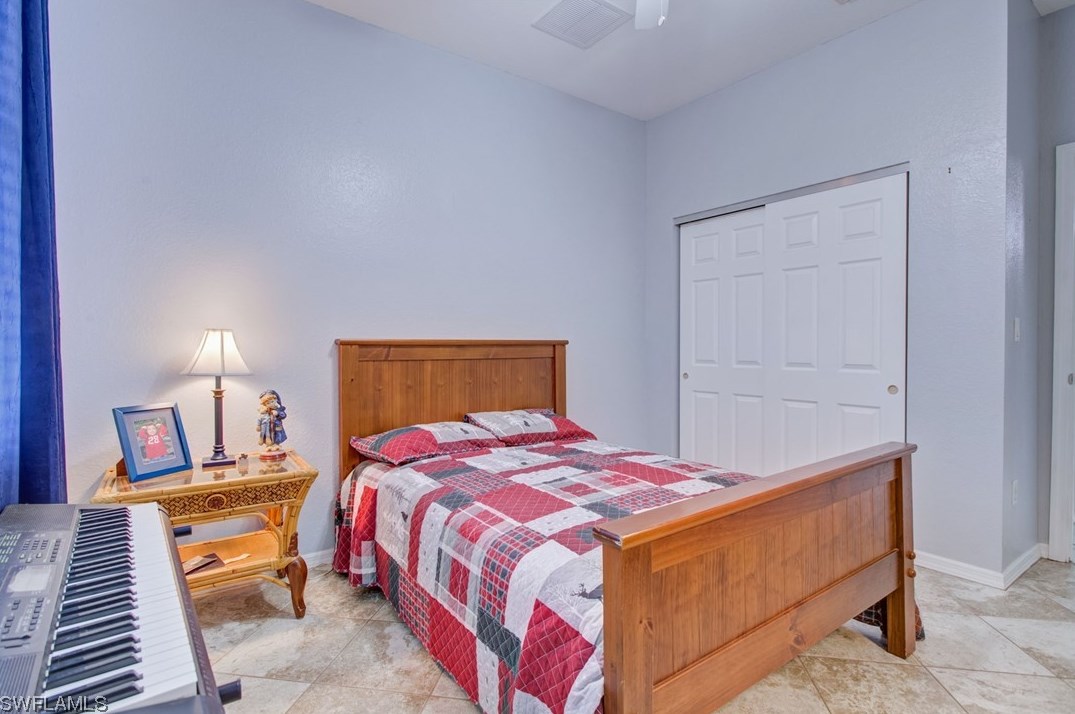 5315 Billings St, Lehigh Acres FL 33971-6572 exterior