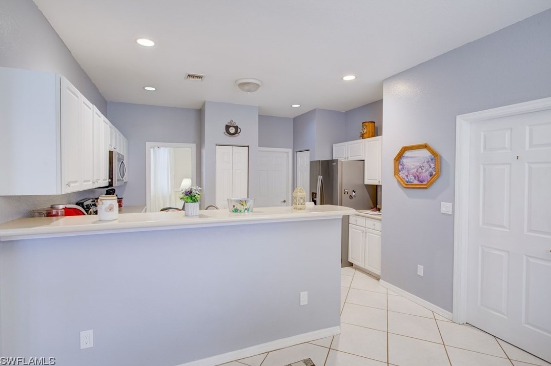 5315 Billings St, Lehigh Acres FL 33971-6572 exterior