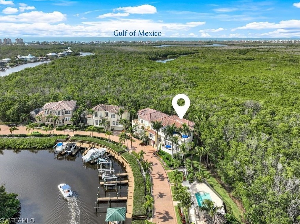 27710 Marina Isle Ct, Bonita Springs, FL 34134-6705