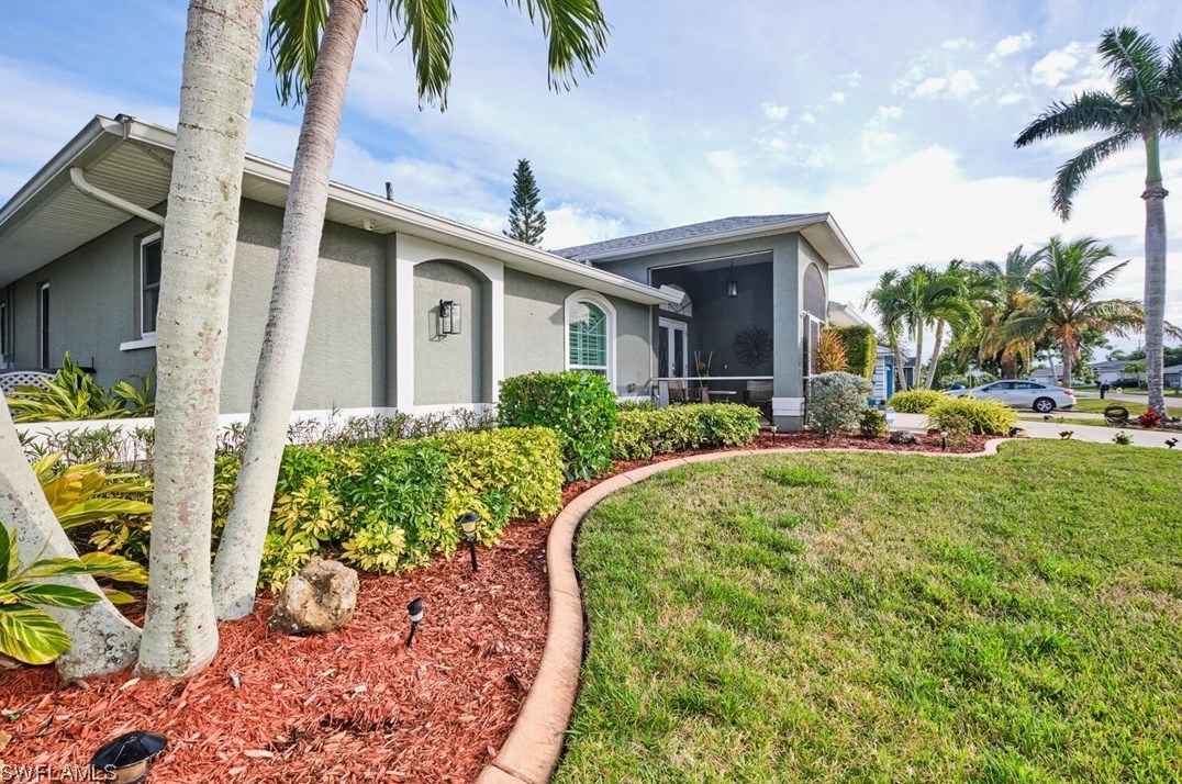 3733 Se 3rd Ave, Cape Coral, FL 33904