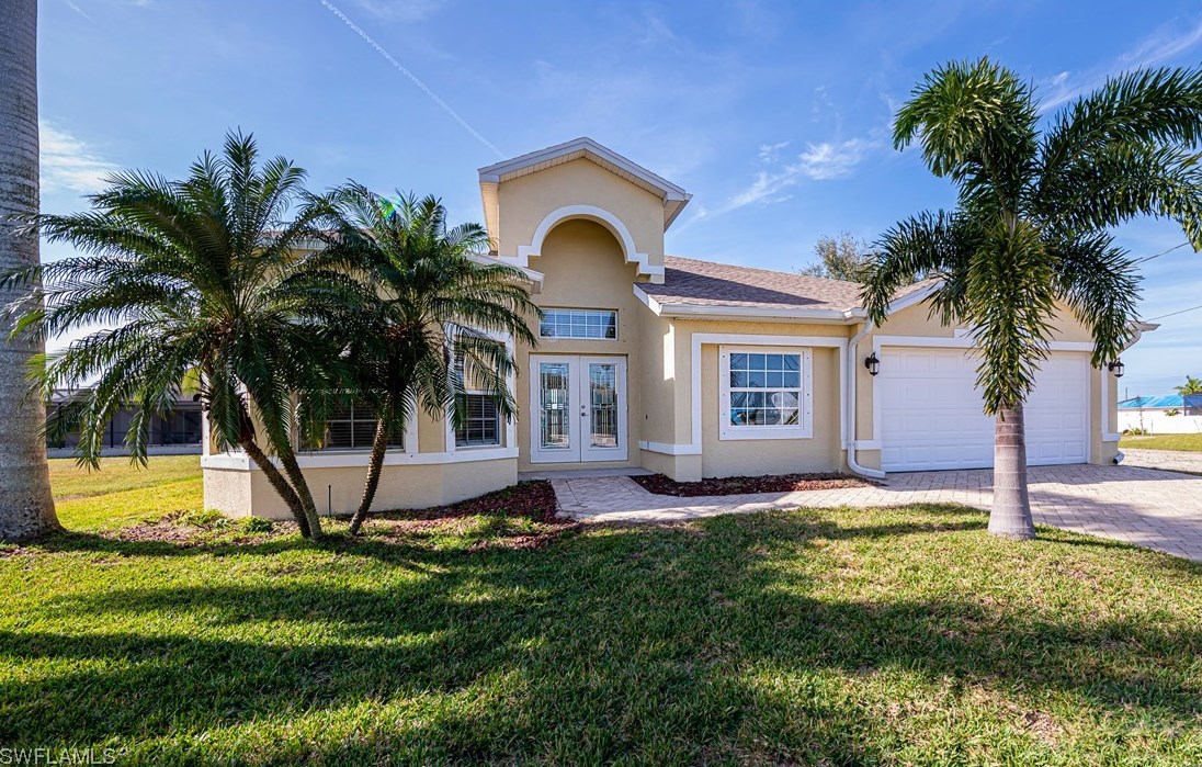 118 36th Pl, Cape Coral, FL 33991-7630