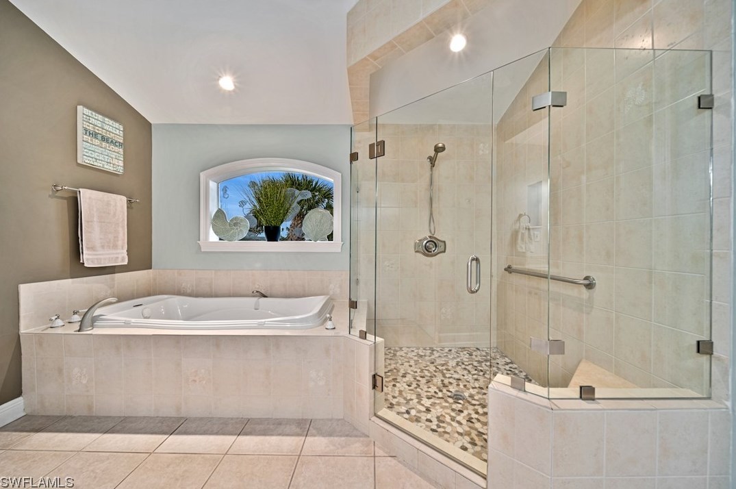 4428 Waters Edge Ln, Sanibel FL  33957-2805 exterior