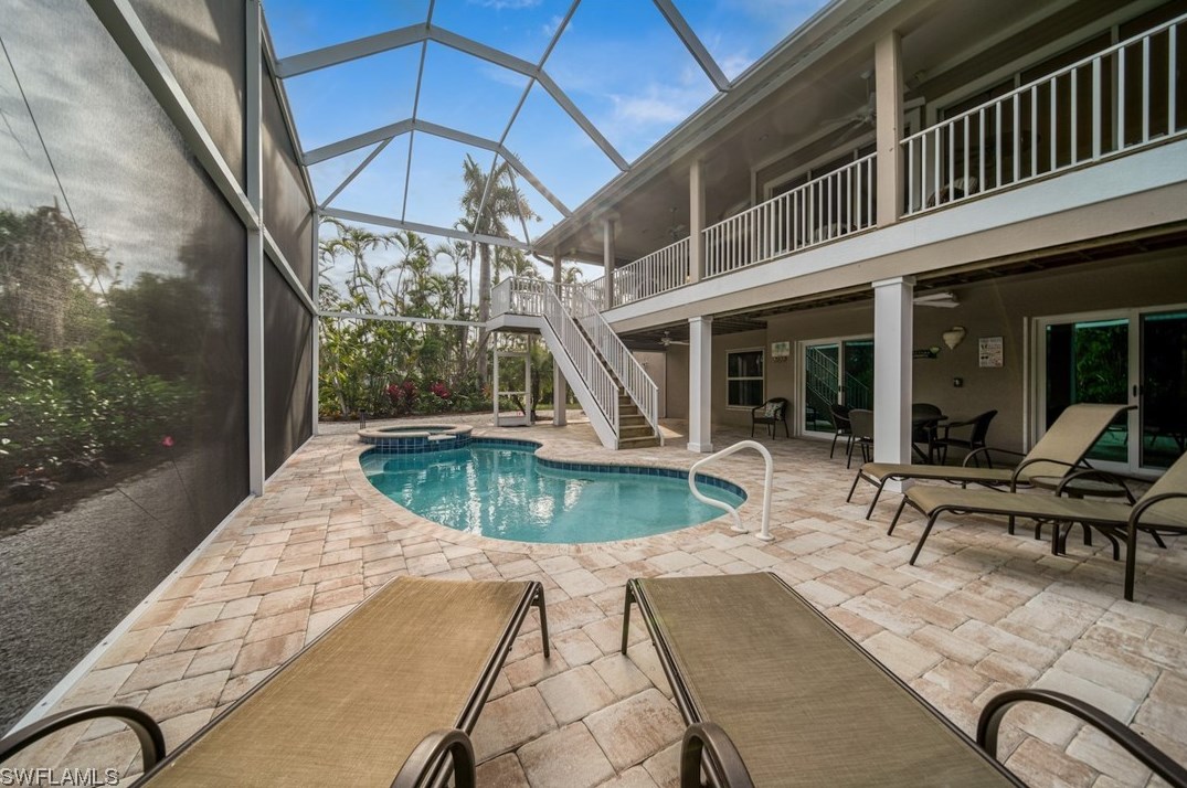 4428 Waters Edge Ln, Sanibel FL  33957-2805 exterior