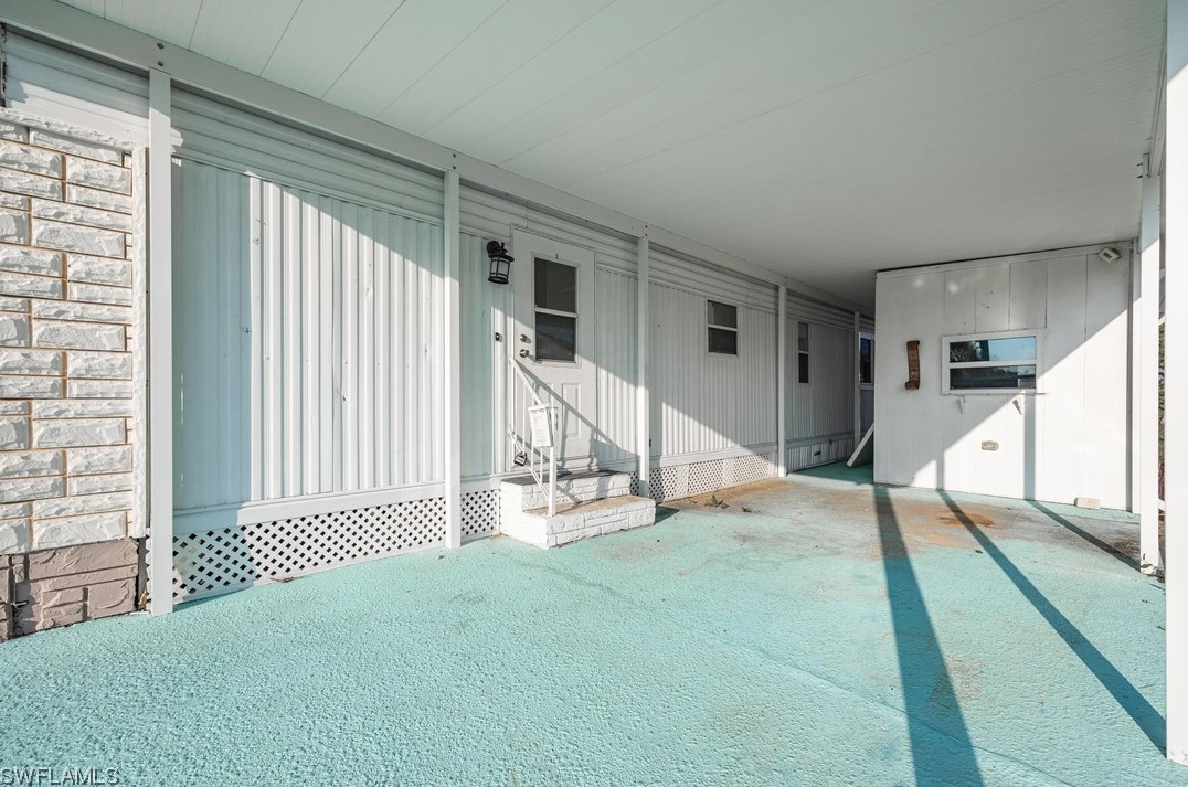 201 Harvest Ln, Fort Myers, FL 33917-3029