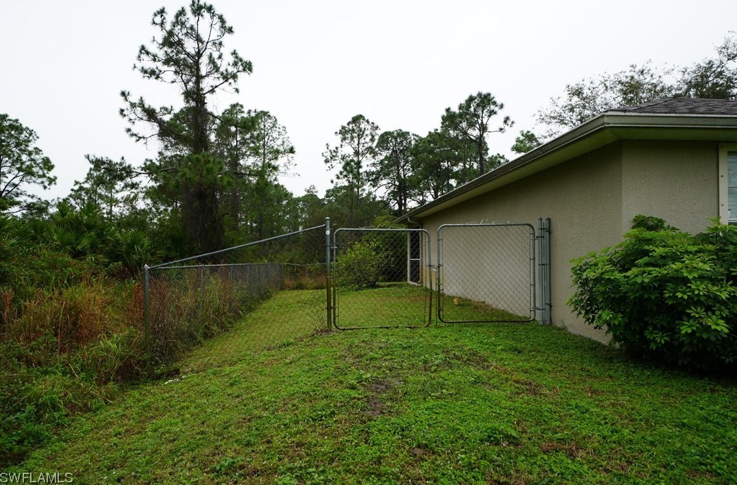 3604 21st St, Alva FL  exterior