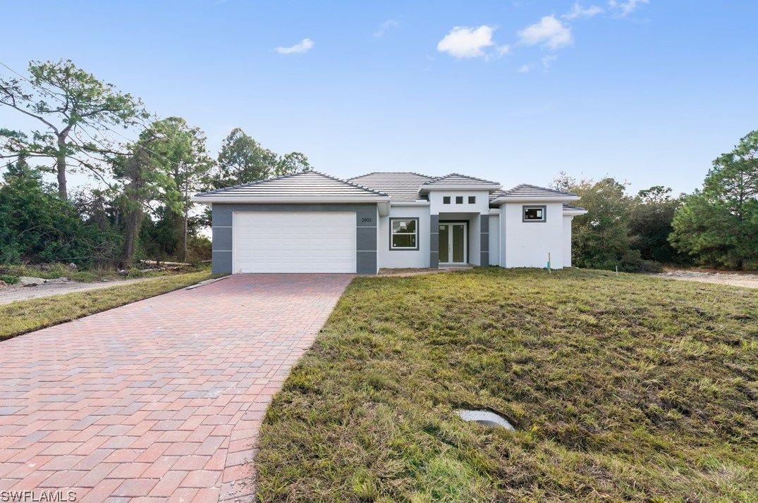 2504 Rita Ave, Lehigh Acres, FL 33971-6264
