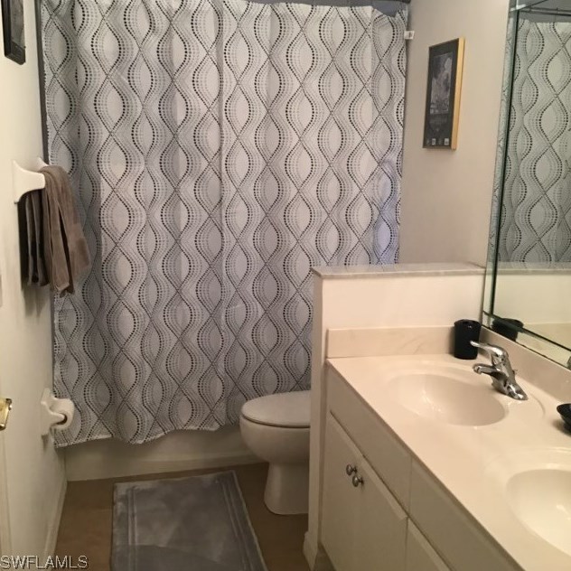 8647 Athena Ct, Lehigh Acres FL  33971-3753 exterior