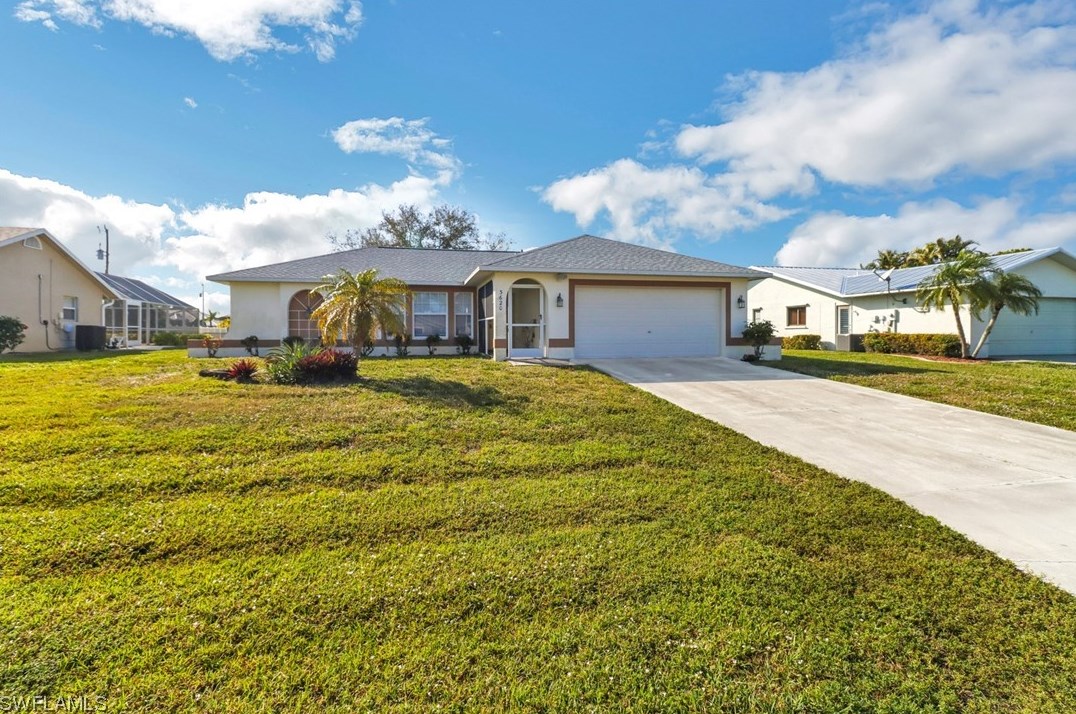3620 1st Ave, Cape Coral, FL 33904-4186