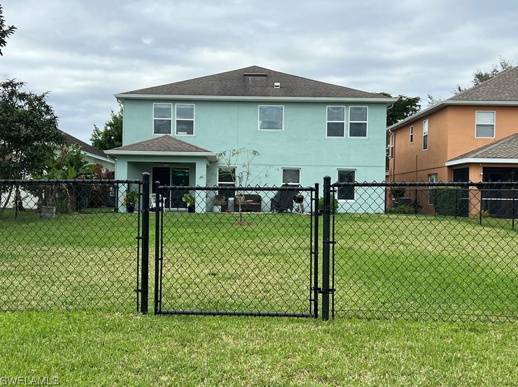 18140 Horizon View Blvd, Lehigh Acres, FL 33972-4813