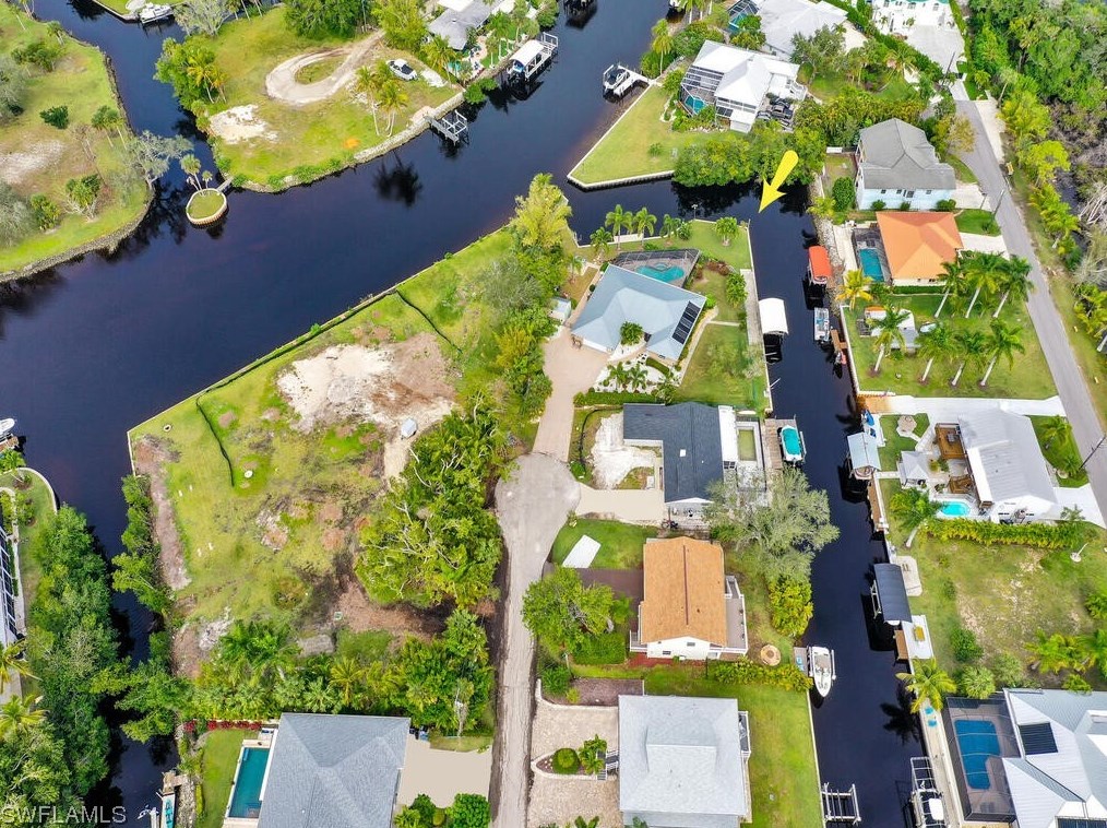 27240 Barbarosa St, Bonita Springs, FL 34135-4346