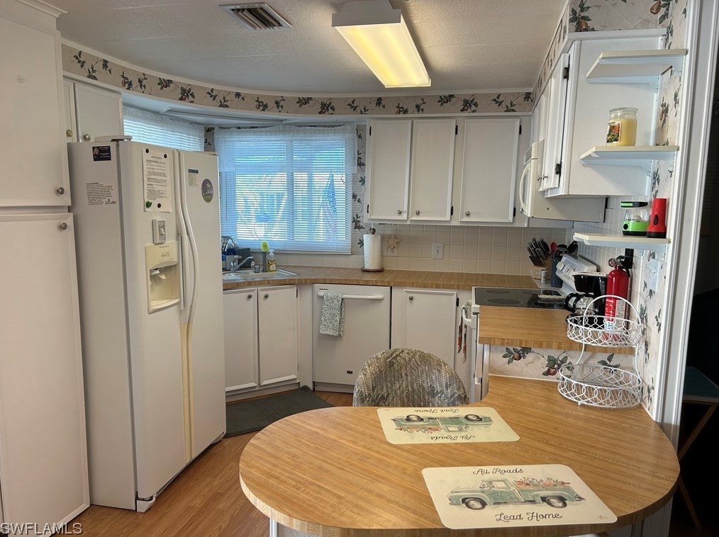 86 Snead Dr, Fort Myers, FL 33903