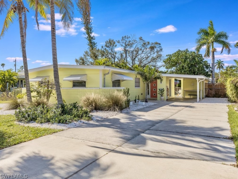 3838 La Palma St, Fort Myers, FL 33901-8511