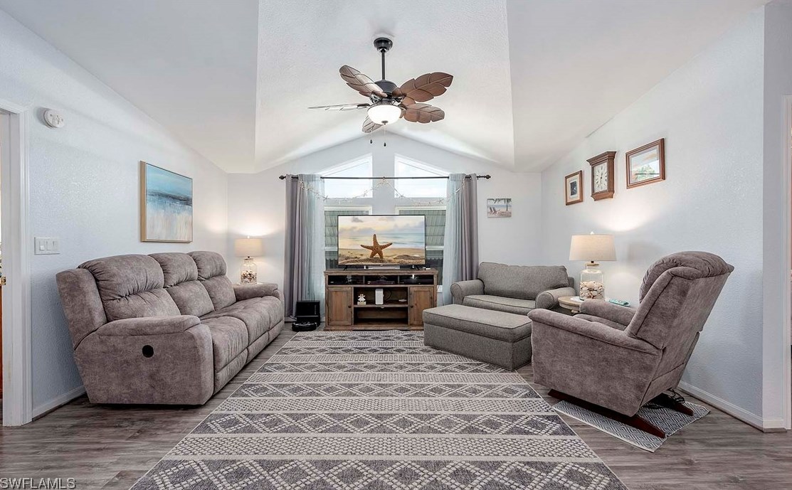 114 Conestoga Trl, Fort Myers FL 33917-3051 exterior