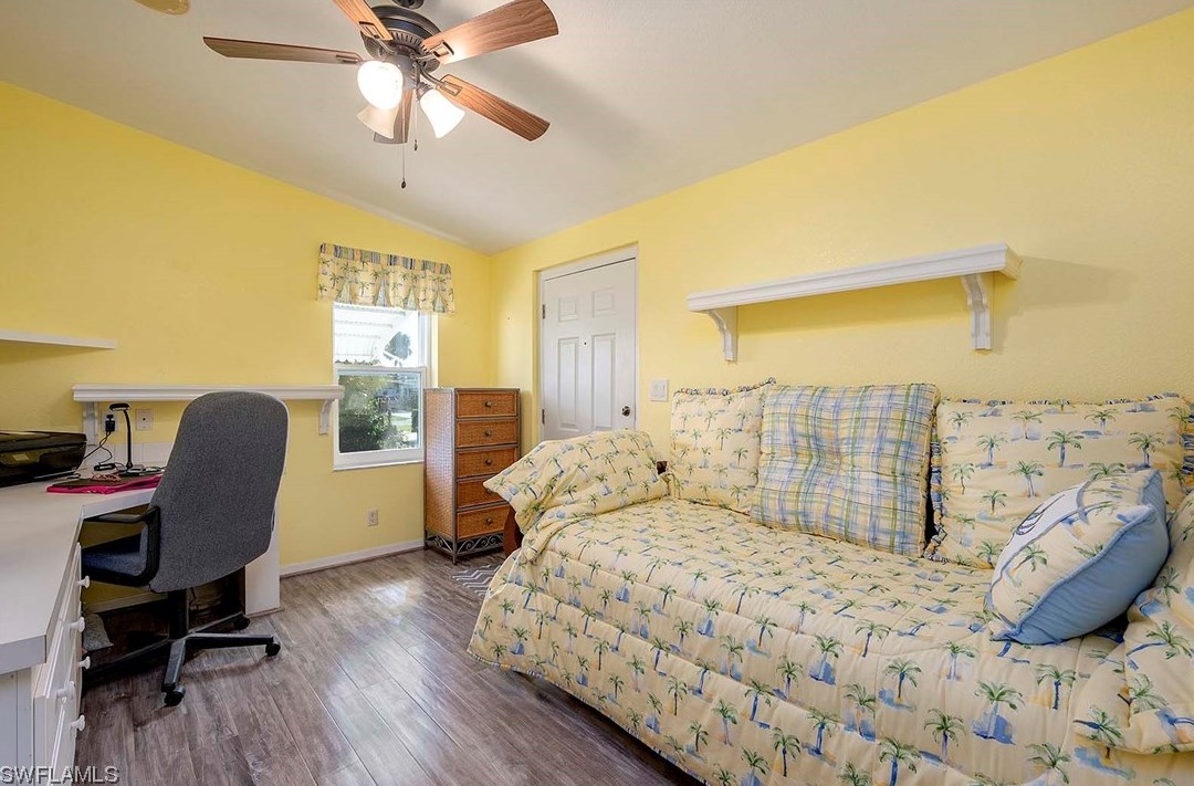 114 Conestoga Trl, Fort Myers FL 33917-3051 exterior