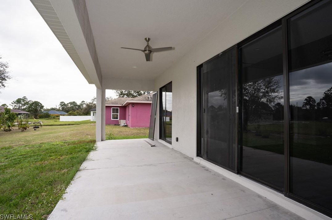 2813 45 St, Lehigh Acres FL 33976-4709 exterior