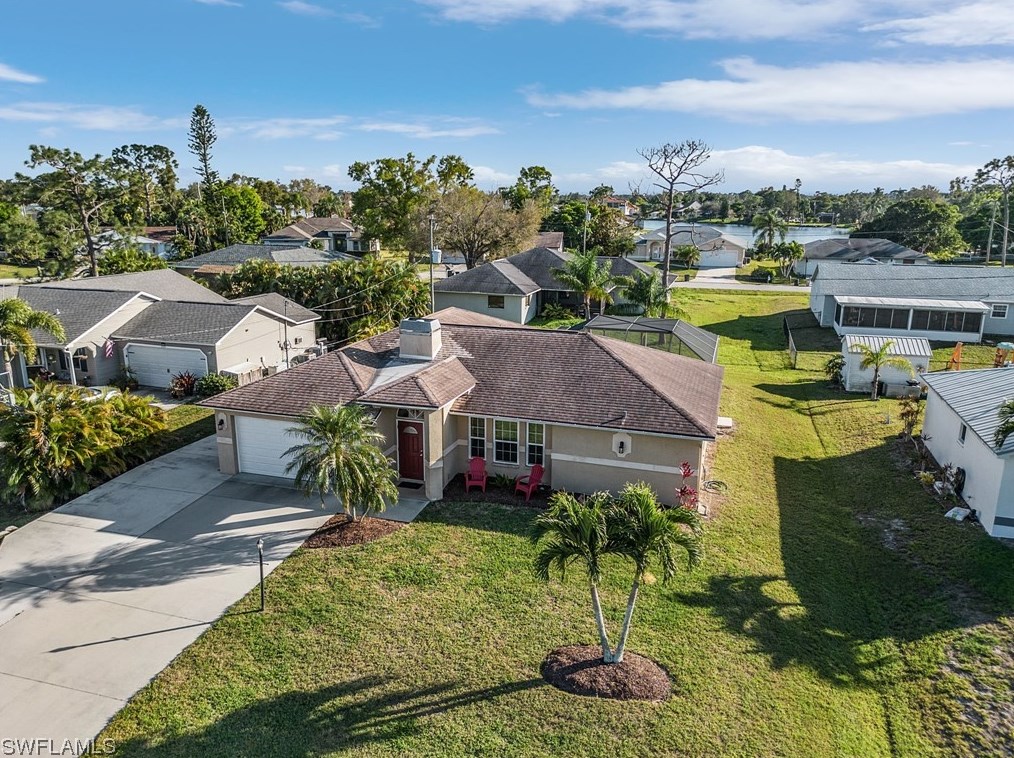 8312 Tahiti Rd, Fort Myers, FL 33967-2669