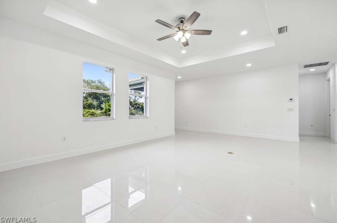 842 Sunrise Blvd, Lehigh Acres FL 33974-9700 exterior