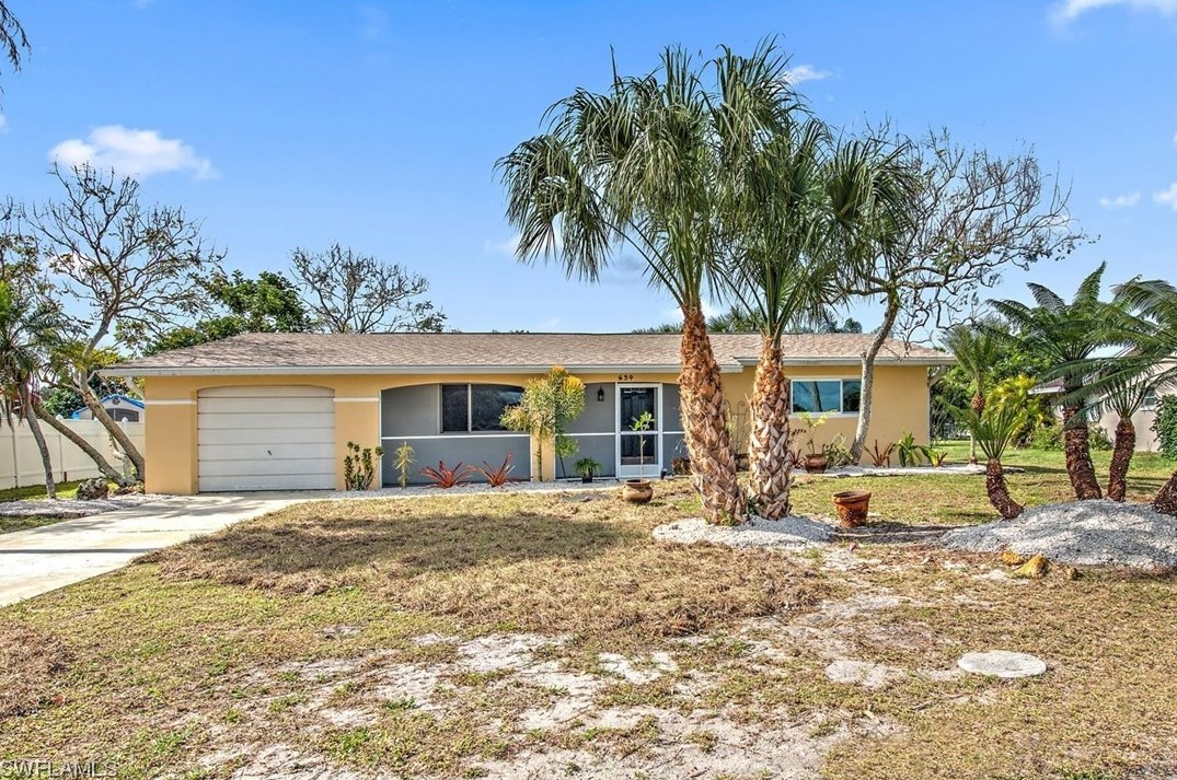 634 Grandview Dr, Lehigh Acres, FL 33936