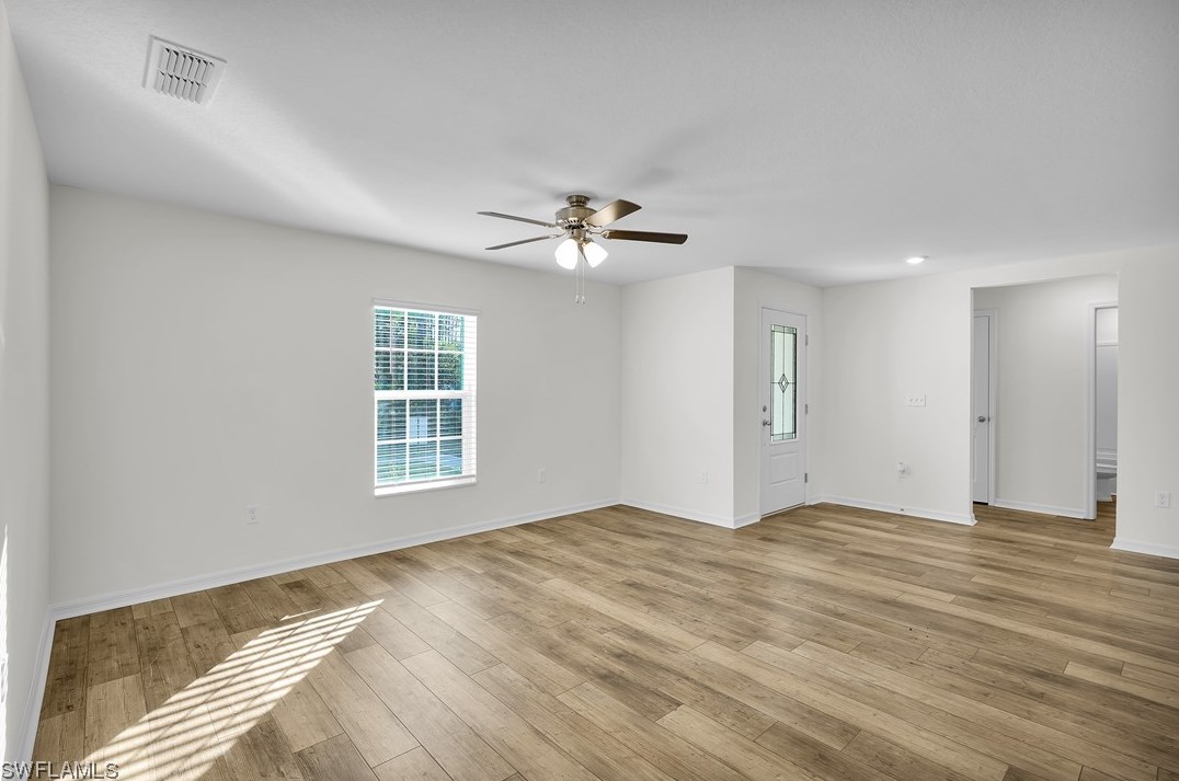 177 Blackstone Dr, Fort Myers, FL 33913
