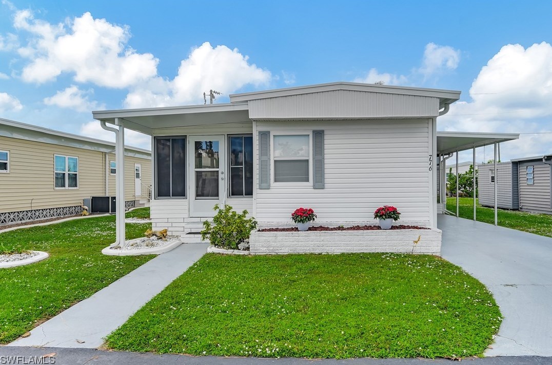 776 Roses Ln, Fort Myers, FL 33917-6397