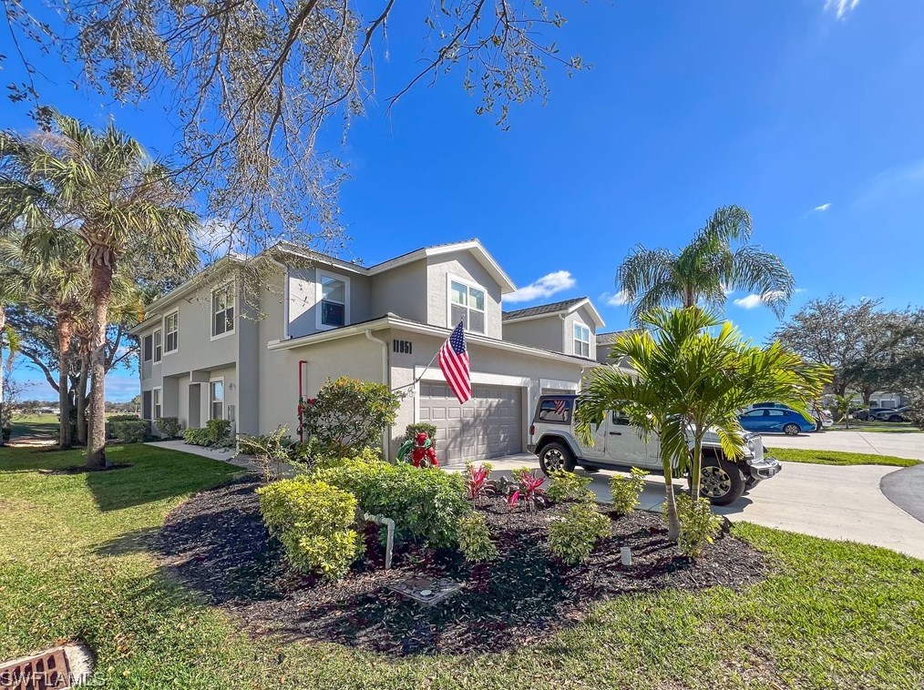 11951 Champions Green Way, Fort Myers, FL 33913-8393