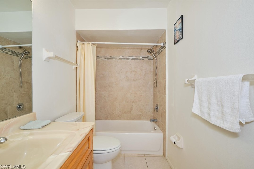 5849 Millay Ct, Fort Myers FL  33903-4524 exterior