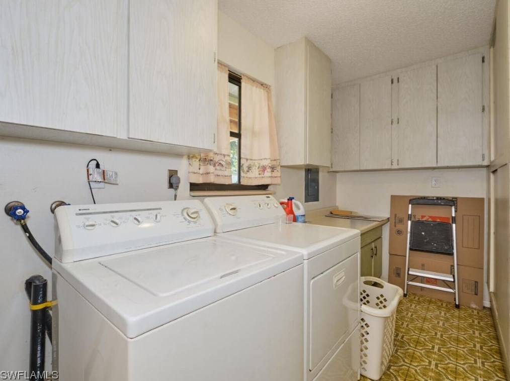 5849 Millay Ct, Fort Myers FL  33903-4524 exterior