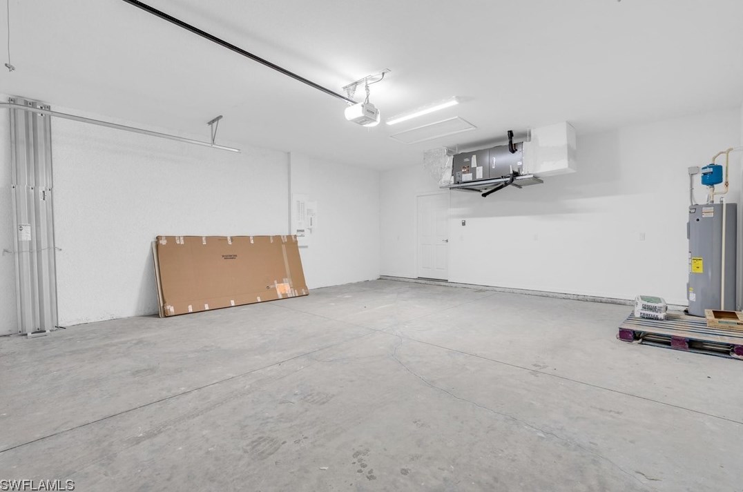 157 Peerless St, Lehigh Acres FL 33974-9440 exterior