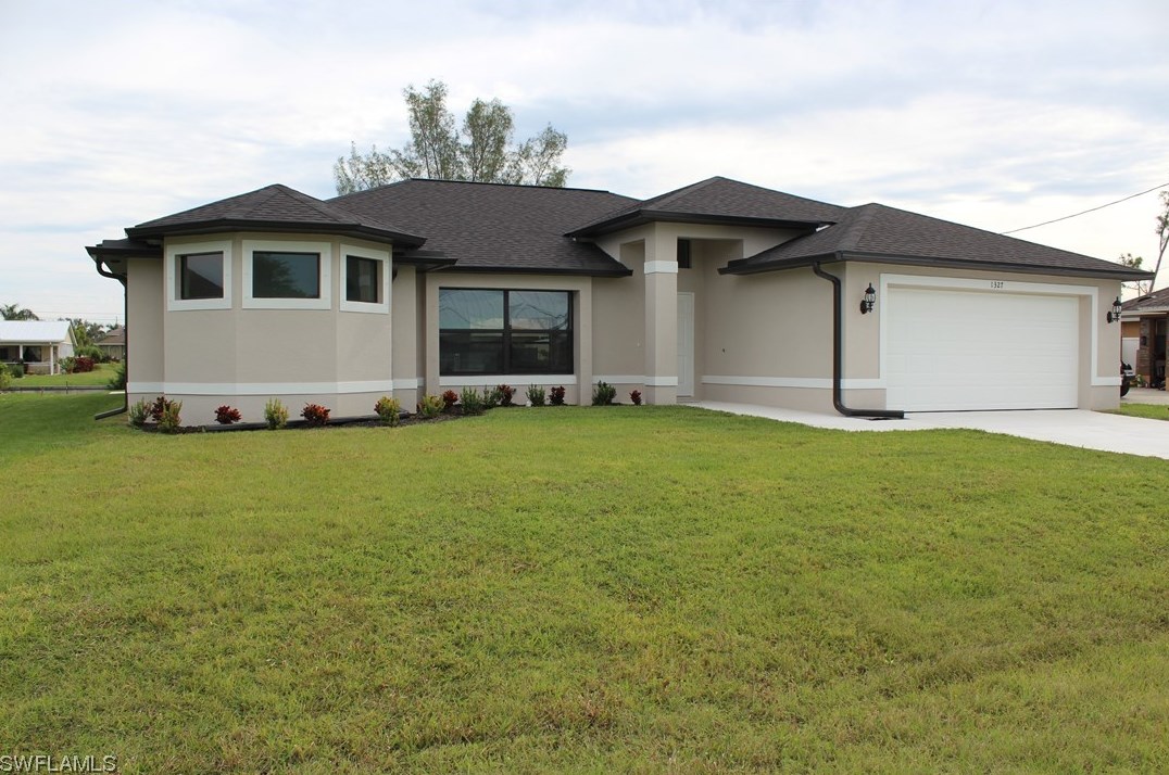1327 Sw 3rd Ave, Cape Coral, FL 33909