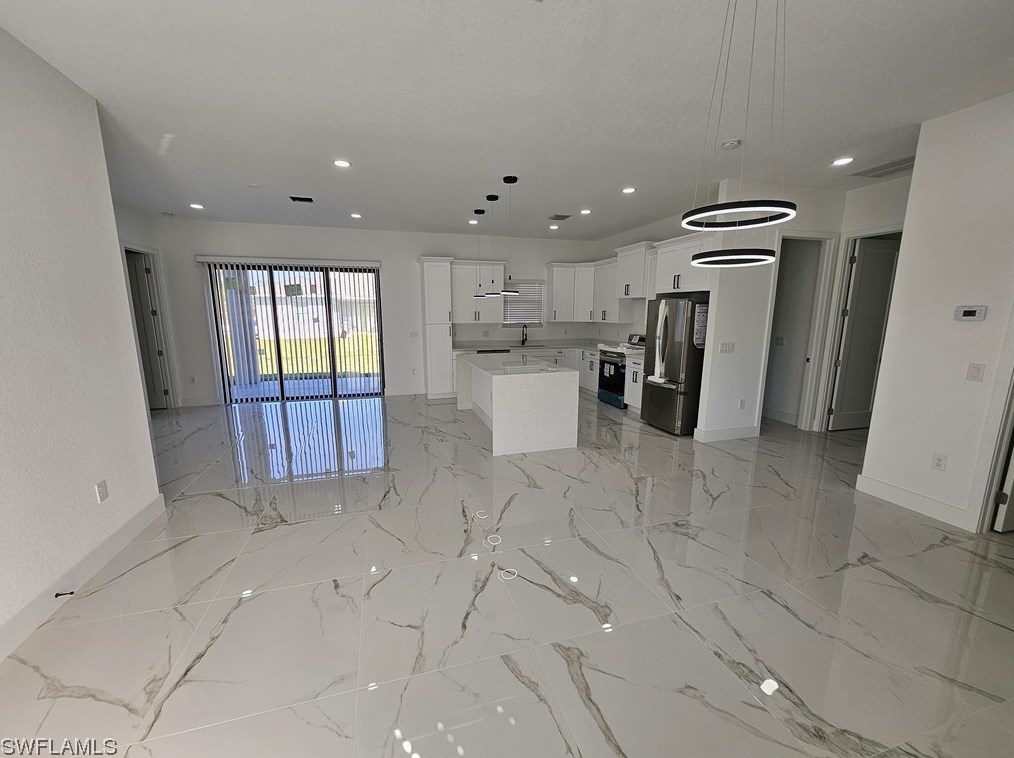 651 Keller St, Lehigh Acres FL 33974-7560 exterior