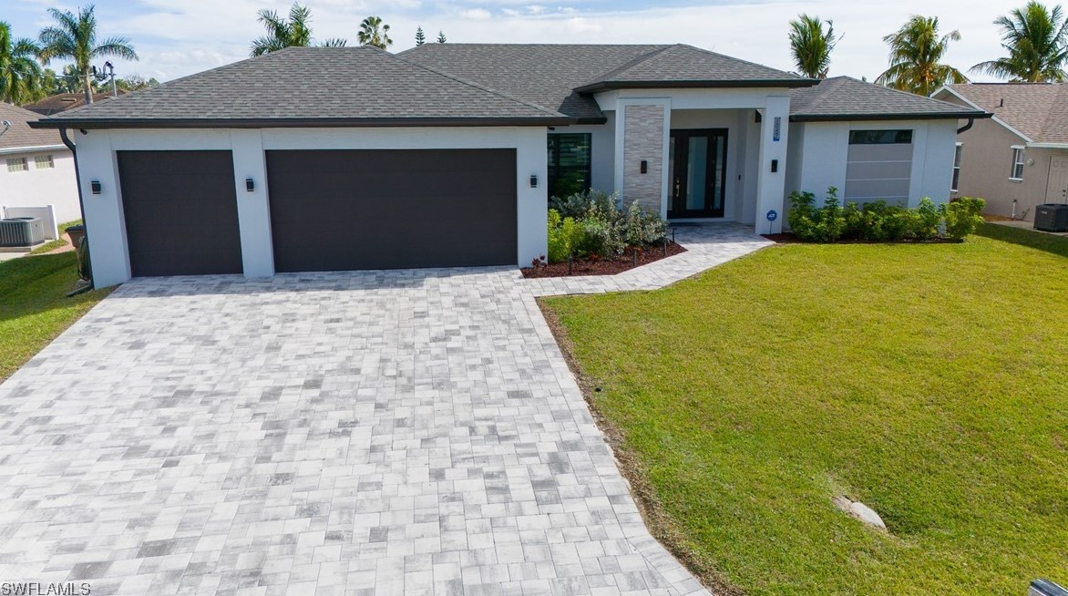 1049 23rd Ave, Cape Coral, FL 33909-1708