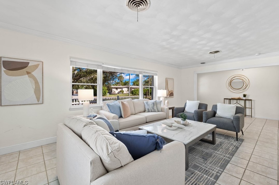 1362 Braman Ave, Fort Myers FL  33901-6710 exterior