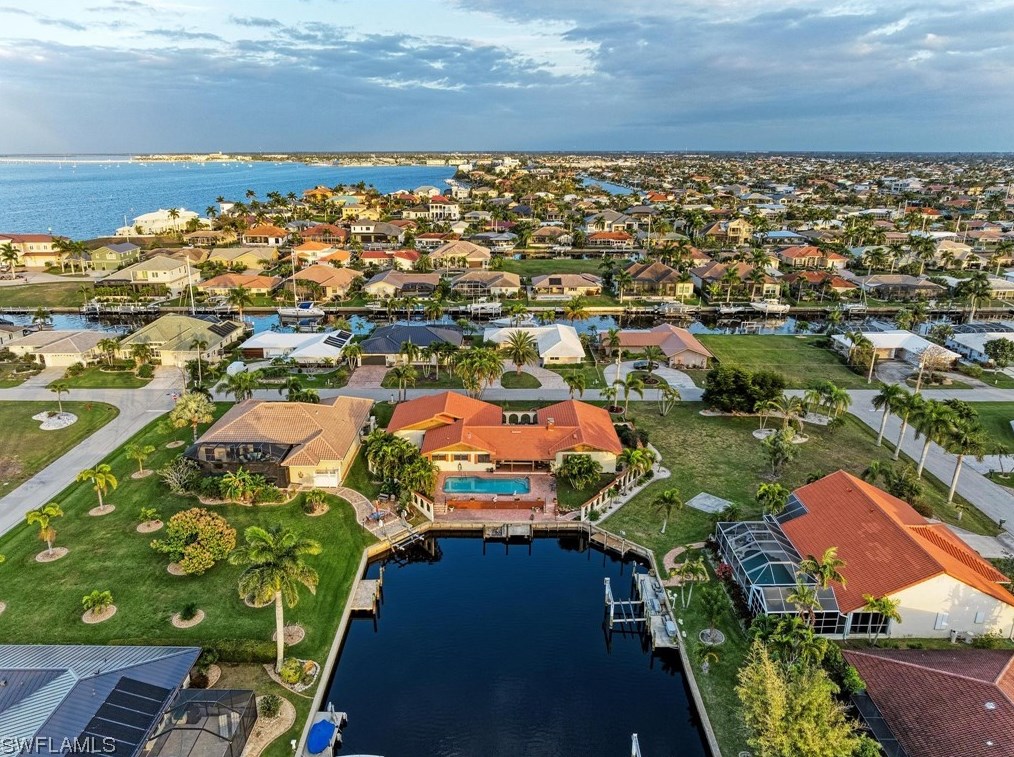 37 Hibiscus Dr, Punta Gorda FL 33950-5076 exterior