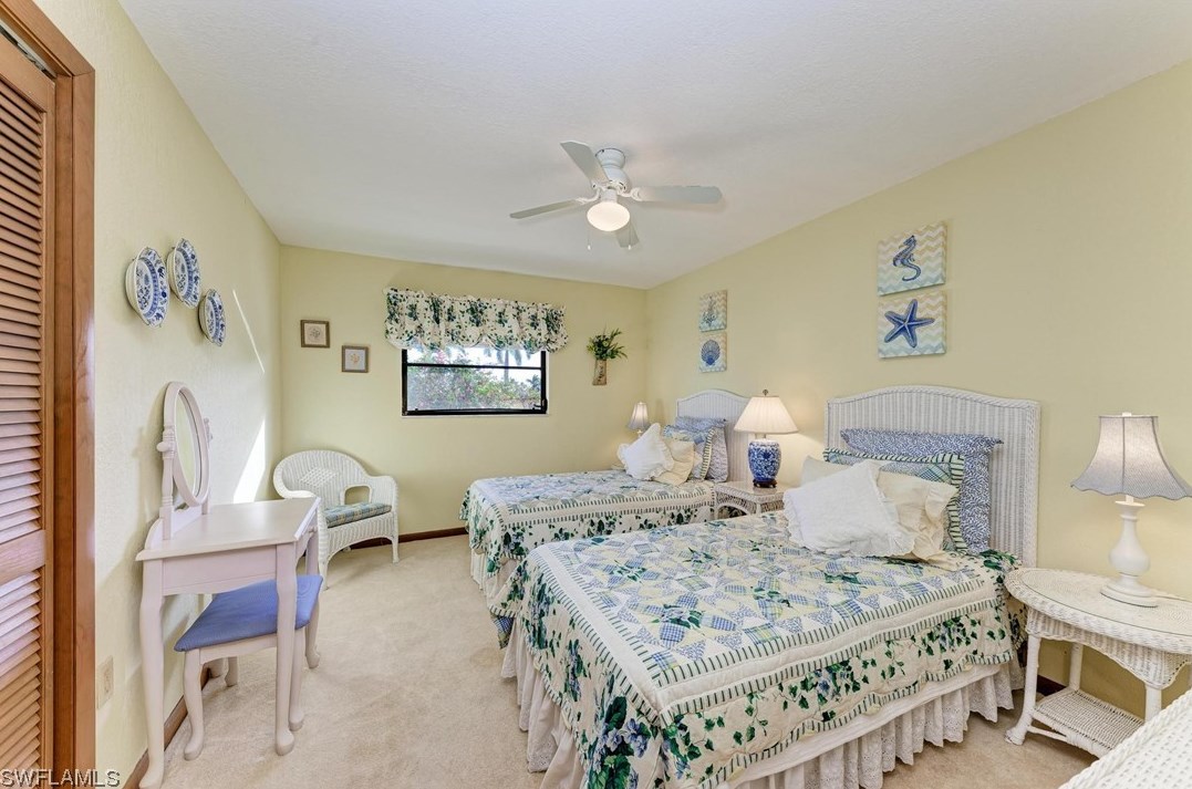 37 Hibiscus Dr, Punta Gorda FL 33950-5076 exterior