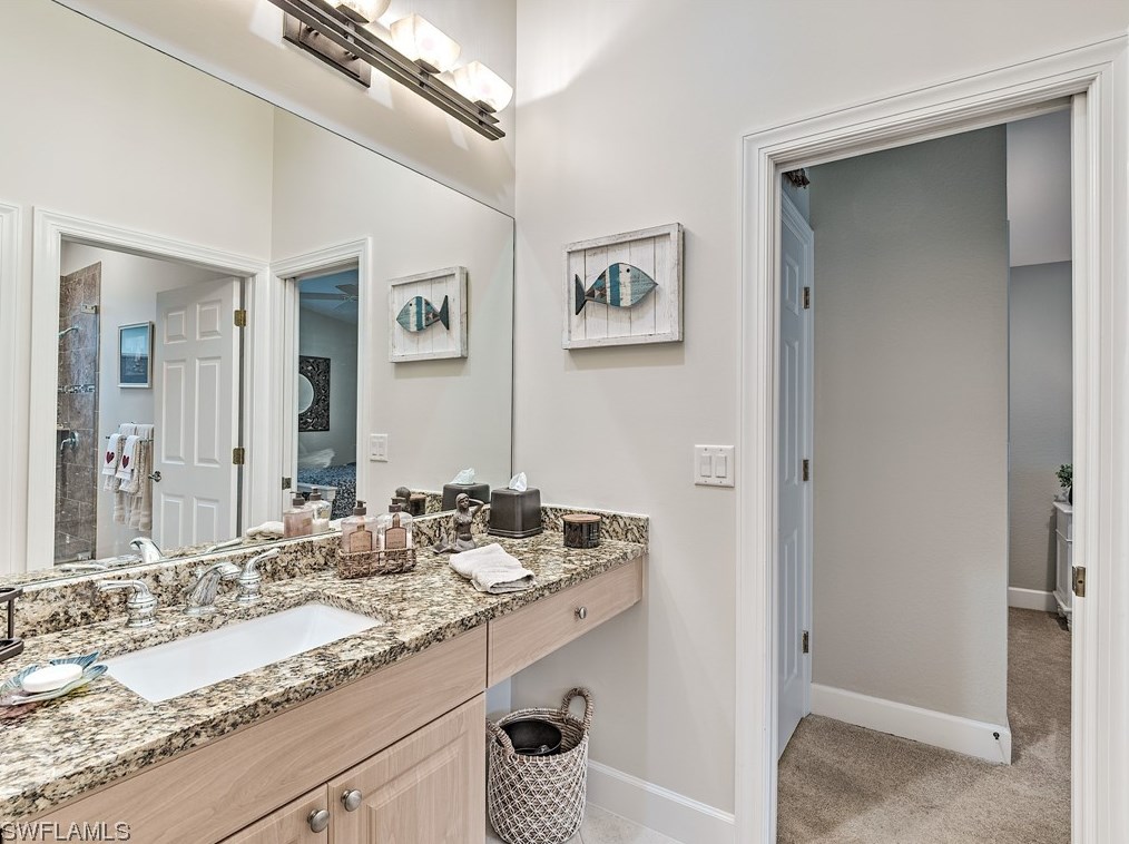 8802 New Castle Dr, Fort Myers FL 33908-5658 exterior