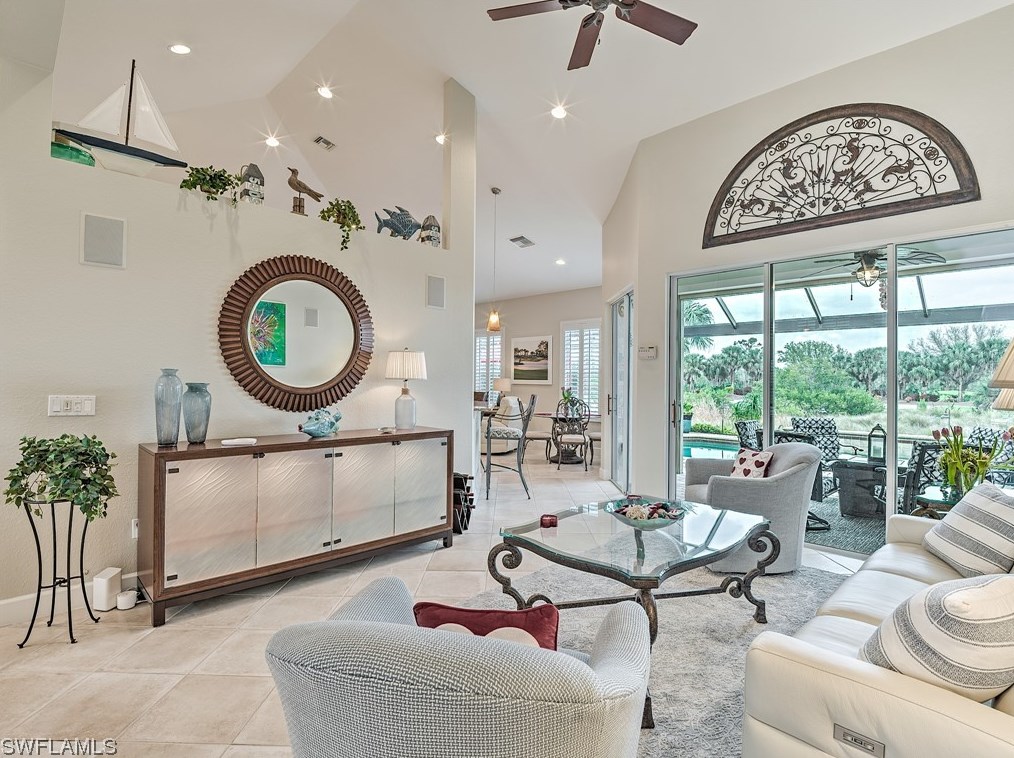 8802 New Castle Dr, Fort Myers FL 33908-5658 exterior